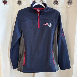 NFL New England Patriots Pullover Mens Small‎ Embroidered Logo Football 19160